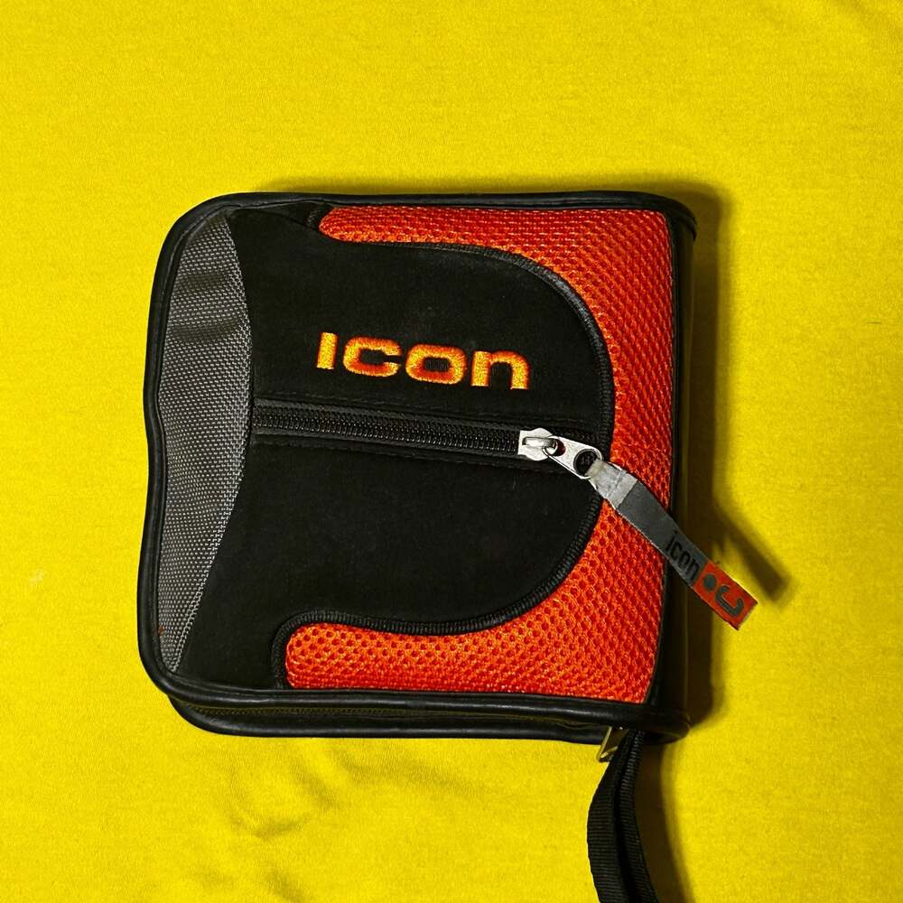 Icon BEAT32-ORG Portable 32 Disc CD DVD Storage Wallet Case Black Orange